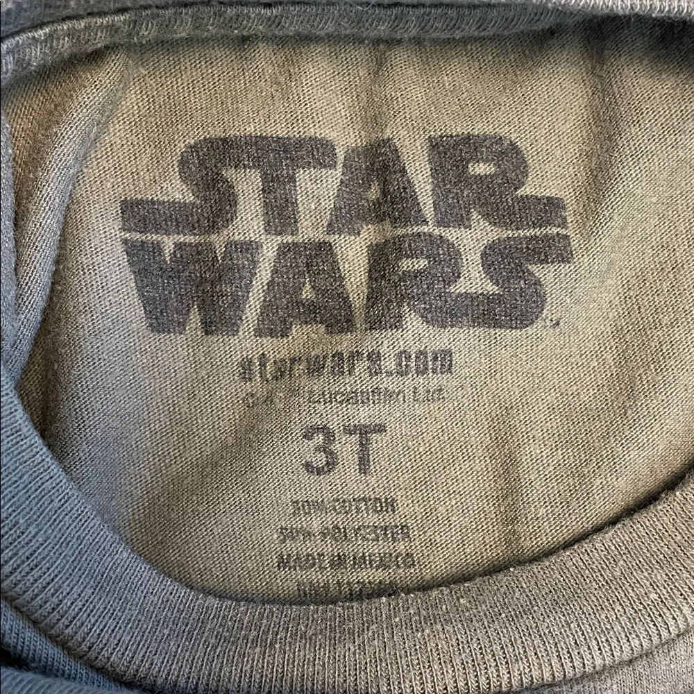 Star Wars Brand Olive Green Kid's Graphic Yoda T-Shirt size 2